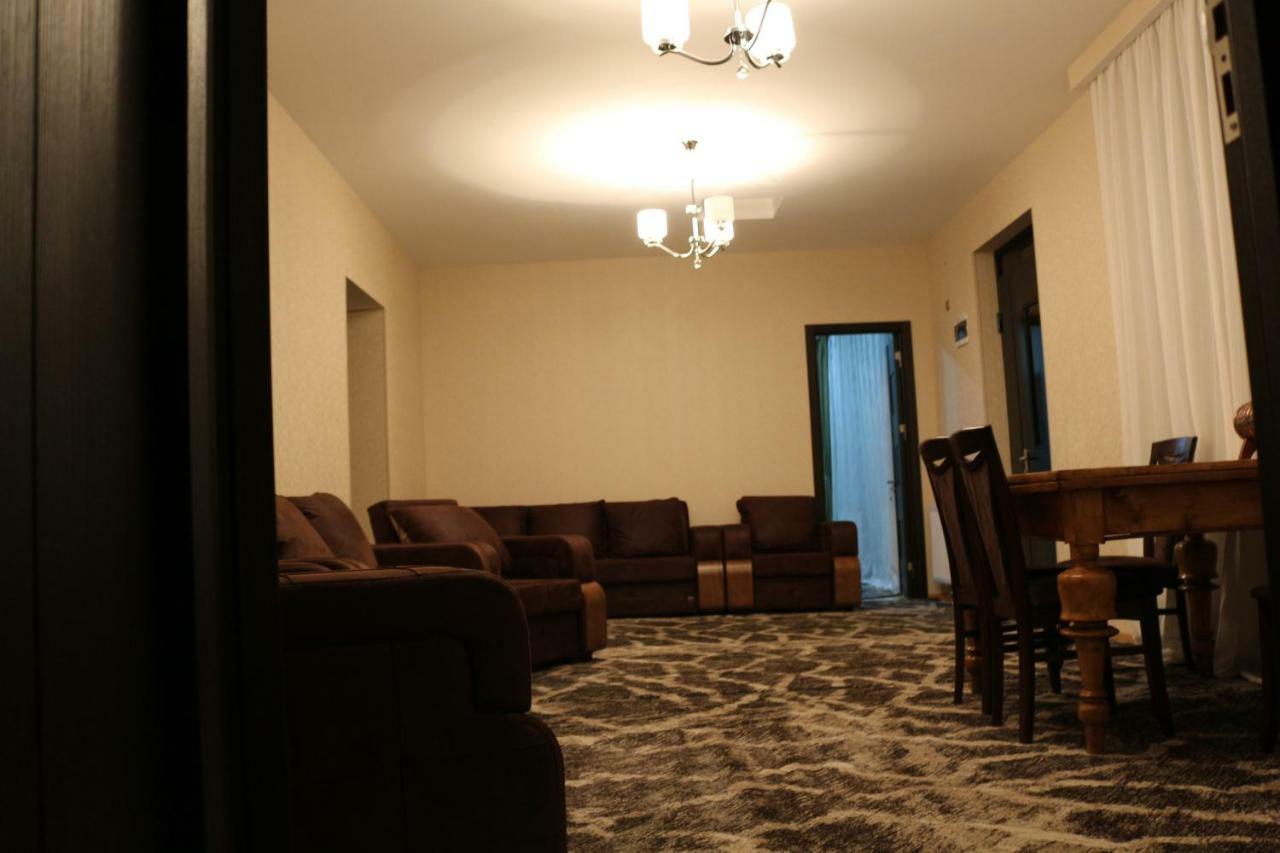 Guesthouse Suja Stepancminda Exteriér fotografie